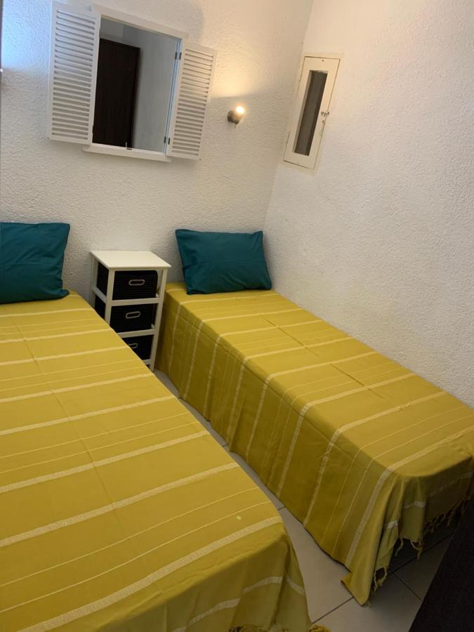 אמפוריבראבה Apartamento Con Magnificas Vistas Al Mar - Wifi Gratis מראה חיצוני תמונה