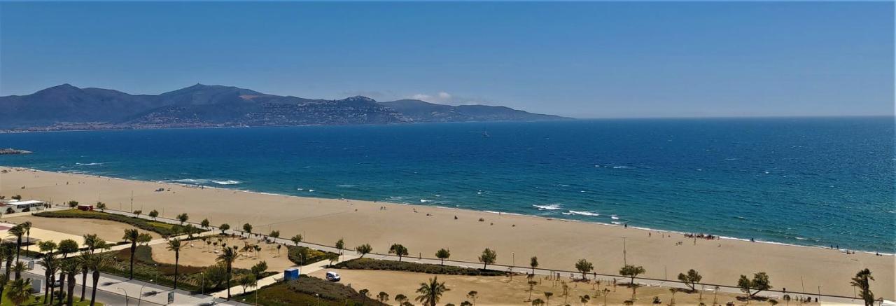 אמפוריבראבה Apartamento Con Magnificas Vistas Al Mar - Wifi Gratis מראה חיצוני תמונה